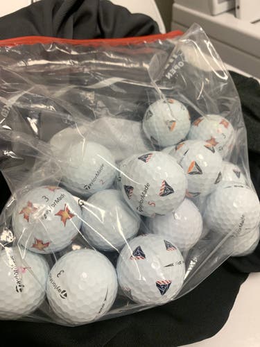12 Used TaylorMade TP5/TP5x Golf Balls