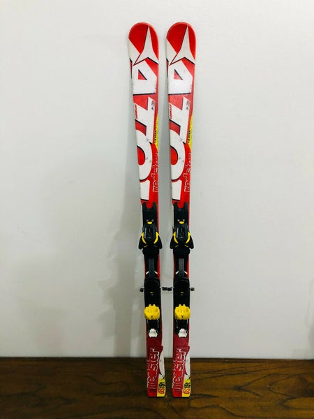 Atomic Redster Jr Giant Slalom GS Downhill Race Skis 151 cm junior boy girl TUNE