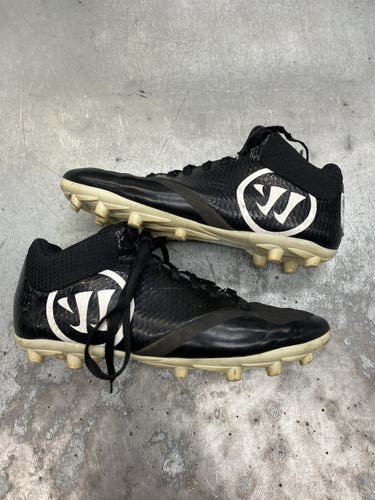 Used Warrior Senior 5.5 Lacrosse Cleats