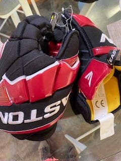 Black/Red  Gloves Senior New Easton RS 13"