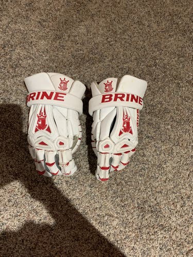 Brine King V Lacrosse Gloves (White with Red)