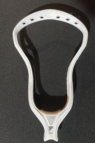 White Unstrung Lakota U Head