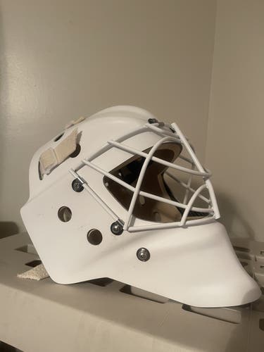 White Goalie Mask Senior New Bauer 960