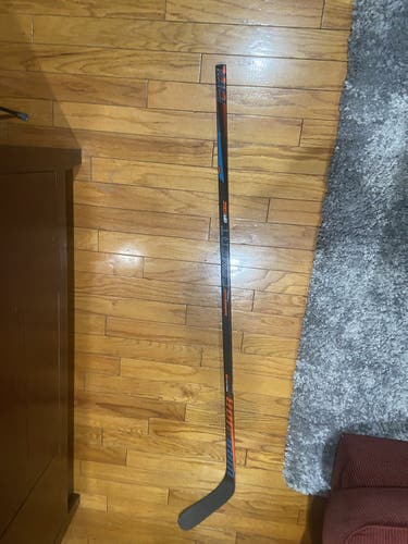 Senior Right Handed Covert QR Edge Hockey Stick