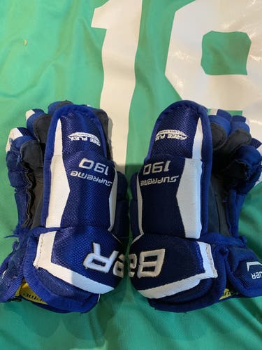 Used Youth Bauer Supreme s190 Gloves 10"