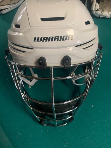 Warrior fatboy alpha pro box lacrosse helmet
