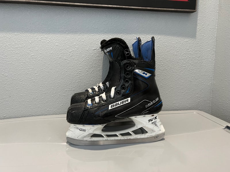 Hockey Skates Senior Used Bauer Nexus 2N Pro Regular Width Size 7