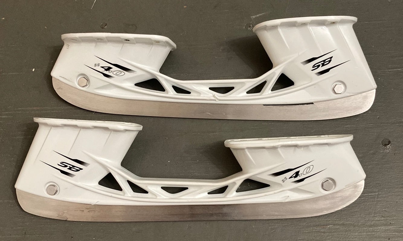 CCM 271 Speedblade +4.0 Holders with SB Stainless +2 Runners SidelineSwap