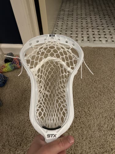White New Attack & Midfield Strung Surgeon 900 Head
