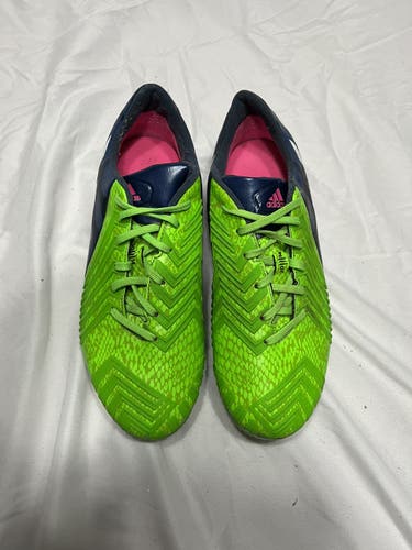 Adidas Predator Molded Cleats