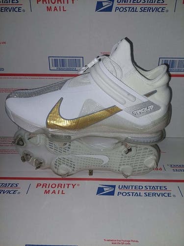 Nike Men's Force Zoom Trout 7 Metal Baseball Cleats Size 10.5
