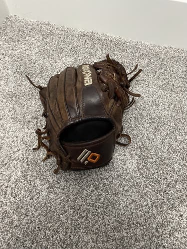 Nokona Ball Glove
