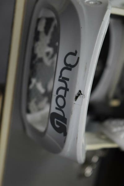 BURTON LUX SNOWBOARD SIZE 147 CM WITH BURTON MEDIUM BINDINGS