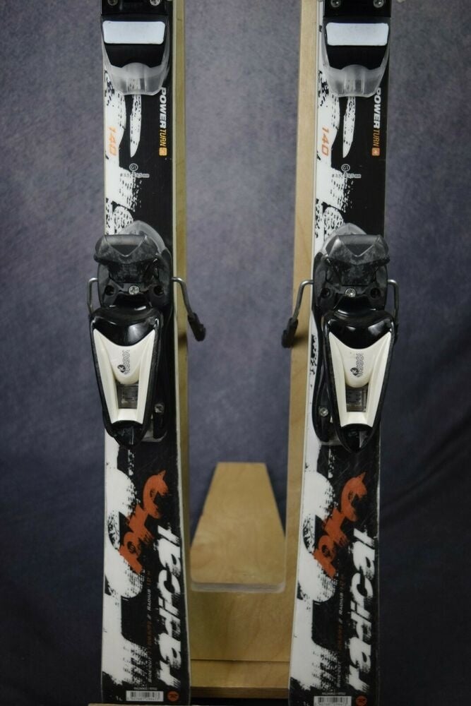 Details about   NEW ROSSIGNOL RADICAL JUNIOR SKIS SIZE 140 CM WITH NEW TYROLIA BINDINGS 
