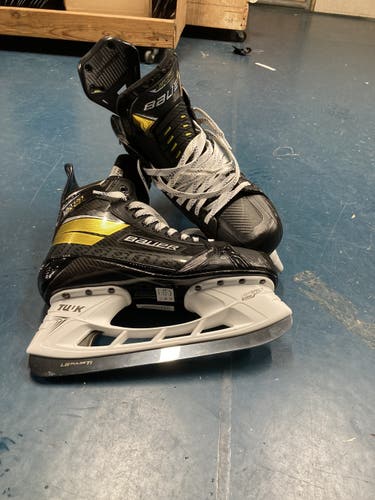 Hockey Skates Senior Used Bauer Supreme UltraSonic Size 10.5 Fit 1(USK494)