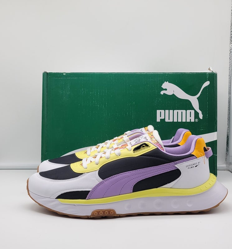 White Shoes Unisex New Size 12 (Women's 13) Puma