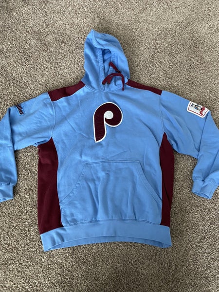 Phillies Used Large Majestic Sweatshirt