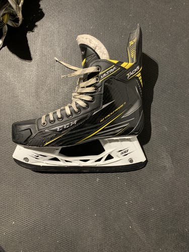 Pro Stock CCM Ultra Tacks Hockey Skates