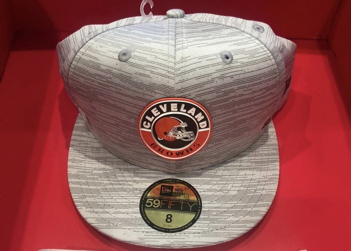 New Era NFL Cleveland Browns Sideline Fitted Hat Size 8