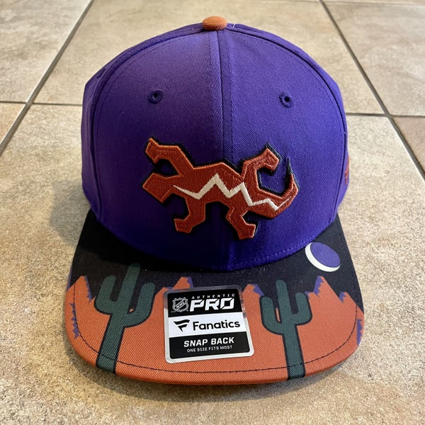 NWT!  Fanatics Arizona Coyotes Reverse Retro Hat