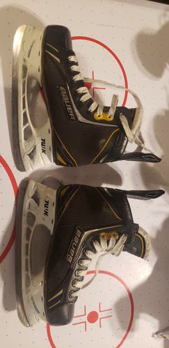Hockey Skates Junior Used Bauer Supreme One.6 Regular Width Size 4