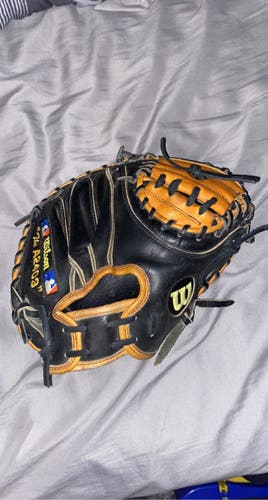 Black High School/College Catcher's 32.5" A2000 Baseball Glove