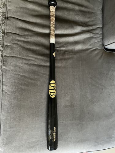 2021 Wood (-3) 30 oz 33" DT243-SD Bat