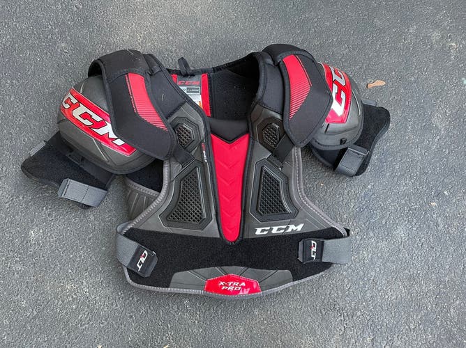 CCM xtra pro shoulder pad