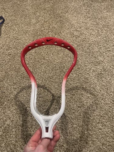 Nike Lakota 2