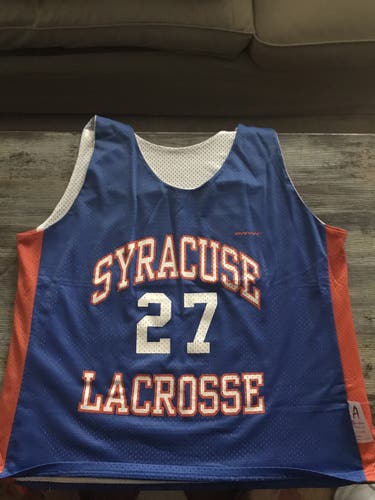 Syracuse lacrosse team issued pinnie