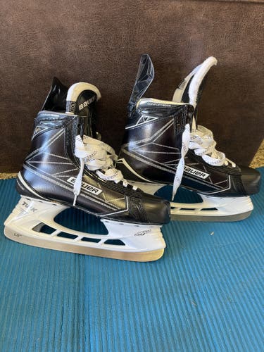 New Bauer Supreme 1S skates SIZE 10.5D
