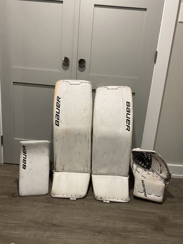 Bauer Supreme Ultrasonic Full Set
