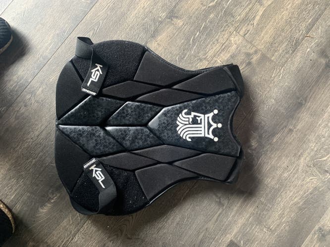 Black Used Medium Brine King Chest Protector