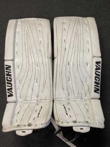 Vaughn Ventus SLR Goalie Leg Pads 26”+2