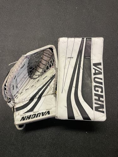 Vaughn Ventus FULL RIGHT Glove And Blocker Matching Set