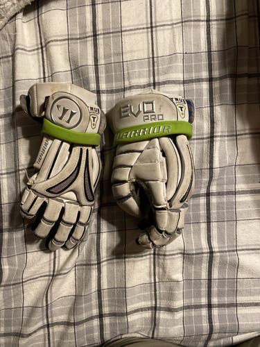White Used Player's Warrior 11" Evo Pro Lacrosse Gloves
