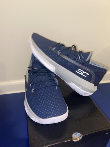 Blue Men's Size 9.0 (Women's 10) Under Armour Curry 3 Shoes