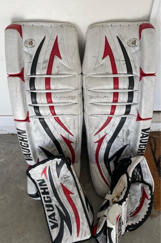 White Used 34" Regular Velocity V4 Goalie Full Set