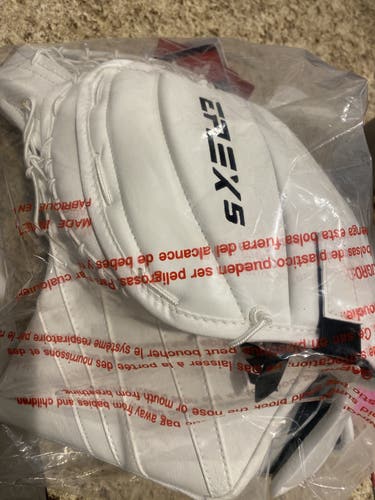 CCM Extreme Flex 5 Custom Catch Glove Sr 580 White
