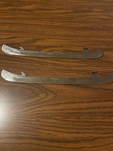 Step Steel Hockey ST Pro XS Stainless Steel Runners 263 CCM