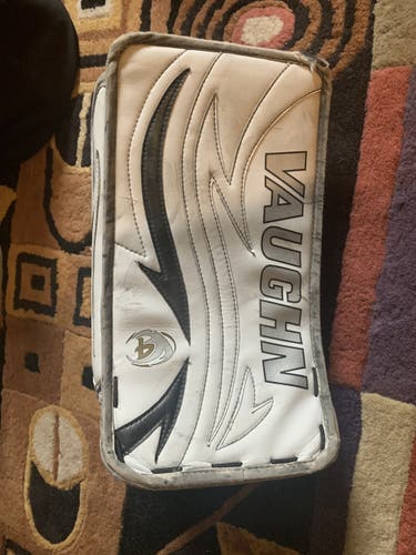 White Senior Used Vaughn Regular Velocity V4 Blocker
