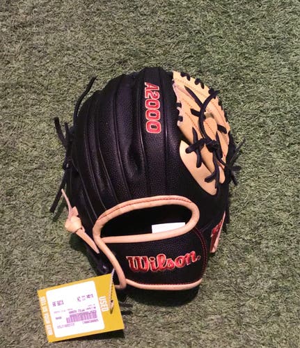Wilson Used Right Hand Throw 11" Baseball Glove
