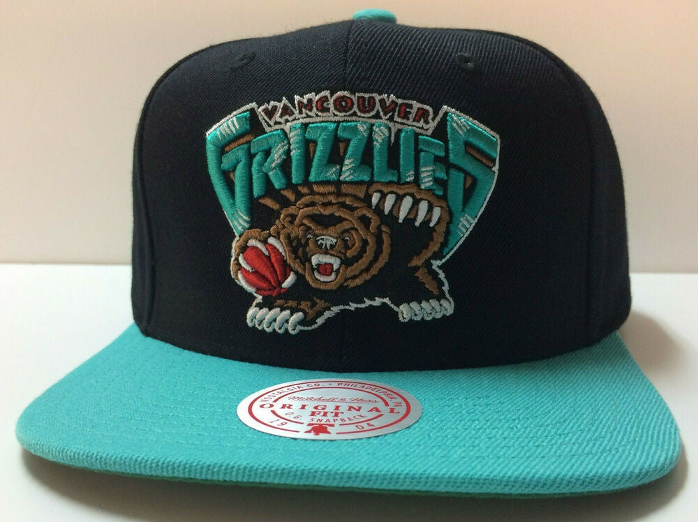 Vancouver Grizzlies Mitchell & Ness NBA Snapback Hat RARE Cap Memphis  Shorts