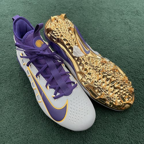 Iroquois Nationals Team Issued Cleats (size 11W) (Wide not womens)
