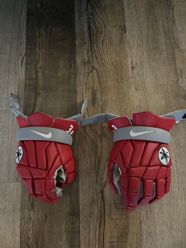 Used Ohio State Nike 13" Vapor Pro Lacrosse Gloves