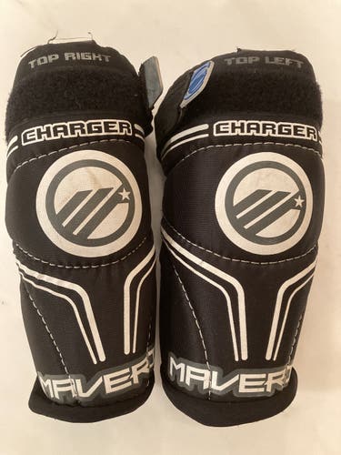 Used Medium Maverik Charger Arm Pads