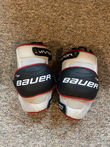 Bauer Senior Vapor 1x Goalie Knee Pads