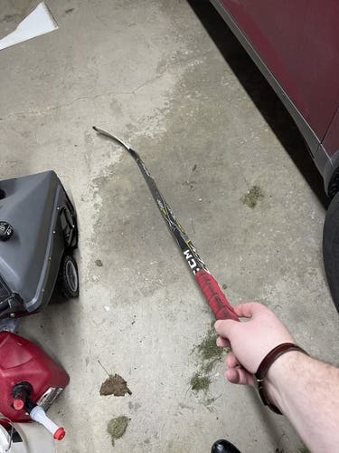 Senior Right Handed   Super Tacks 2.0 Hockey Stick