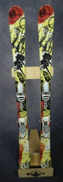 K2 JUVY SKIS SIZE 126 CM WITH ROSSIGNOL BINDINGS
