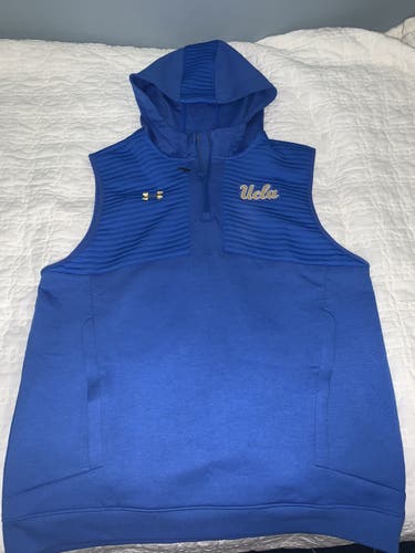 3 UCLA Baseball Used Large Under Armour Sweatshirt